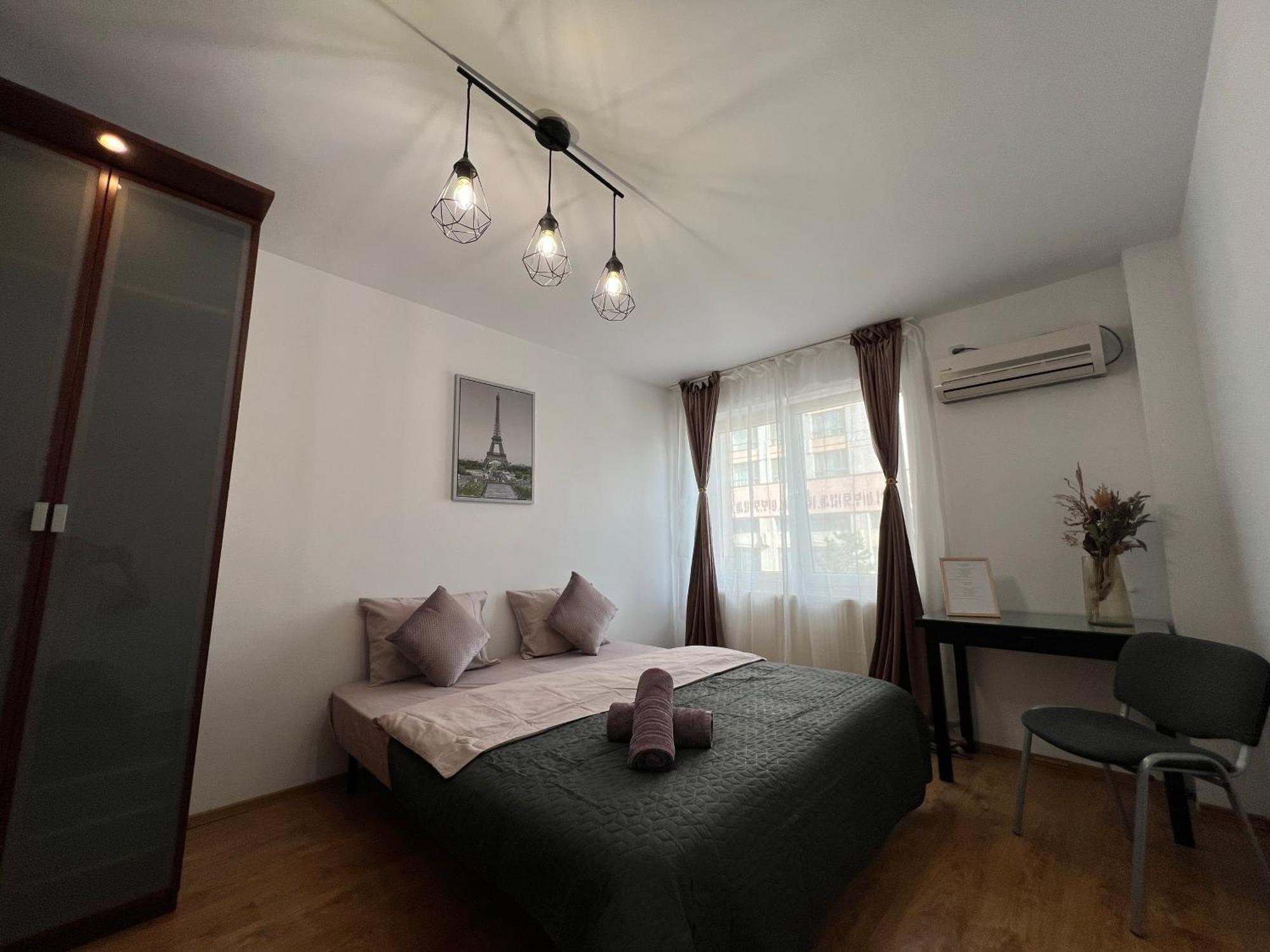 2 Rooms Apartment City Center Iasi Eksteriør bilde