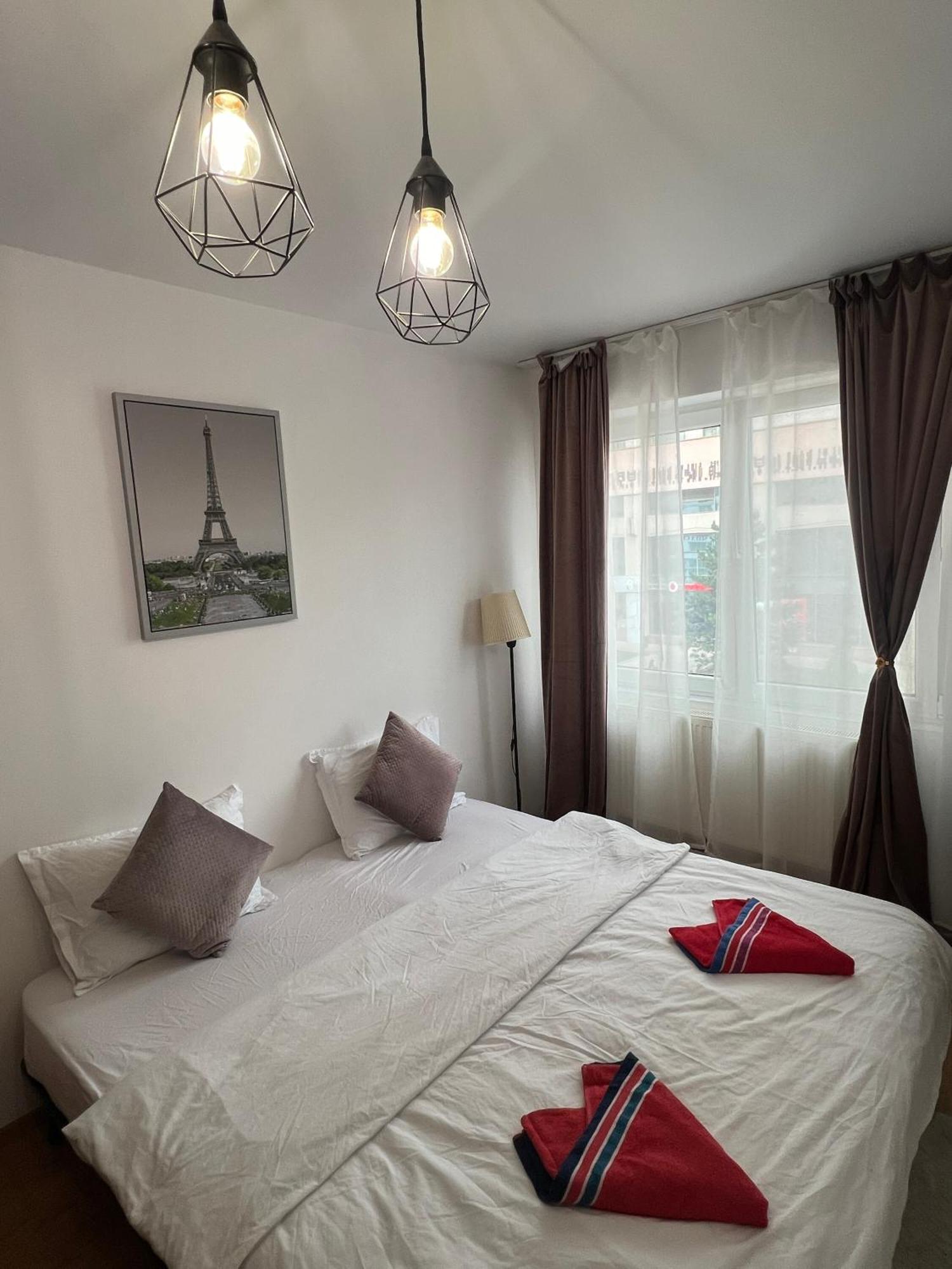 2 Rooms Apartment City Center Iasi Eksteriør bilde