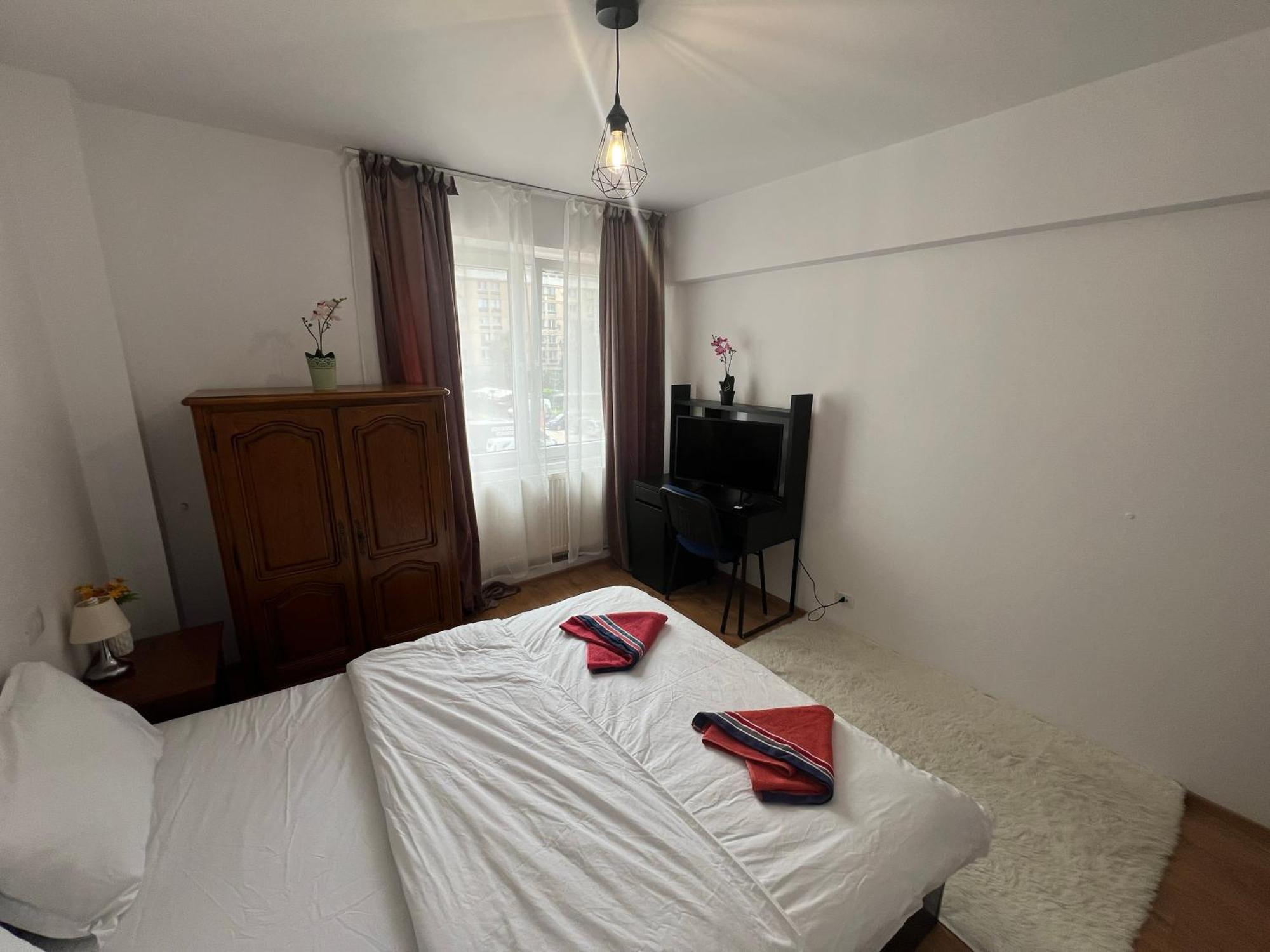 2 Rooms Apartment City Center Iasi Eksteriør bilde